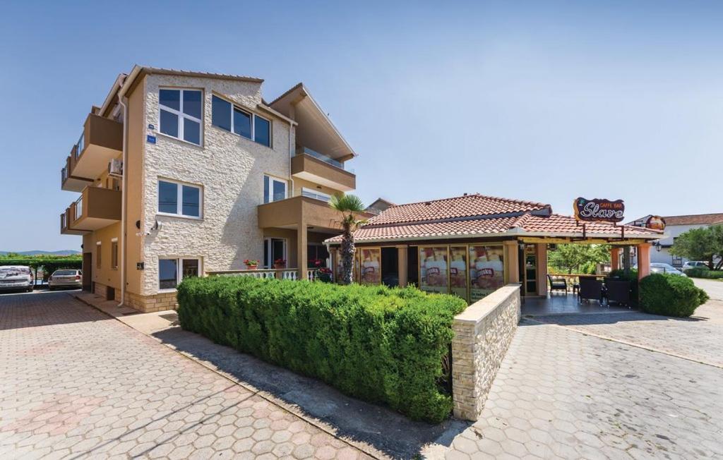 Apartments Mikulic Biograd Na Moru Eksteriør bilde
