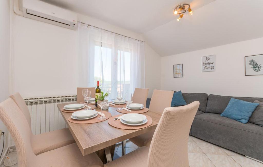 Apartments Mikulic Biograd Na Moru Eksteriør bilde