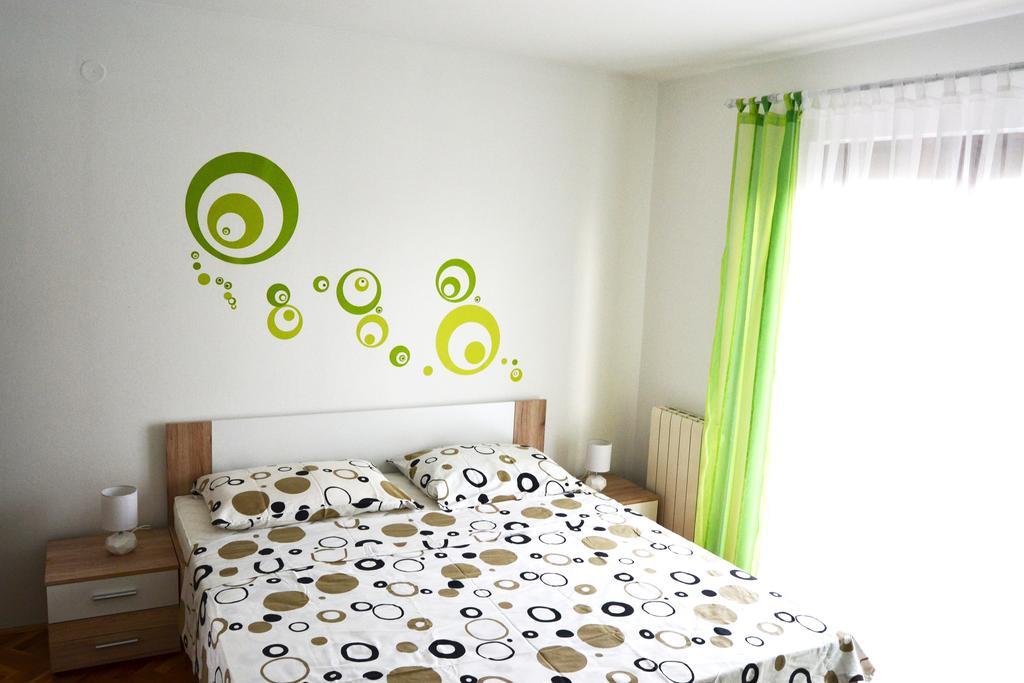 Apartments Mikulic Biograd Na Moru Eksteriør bilde