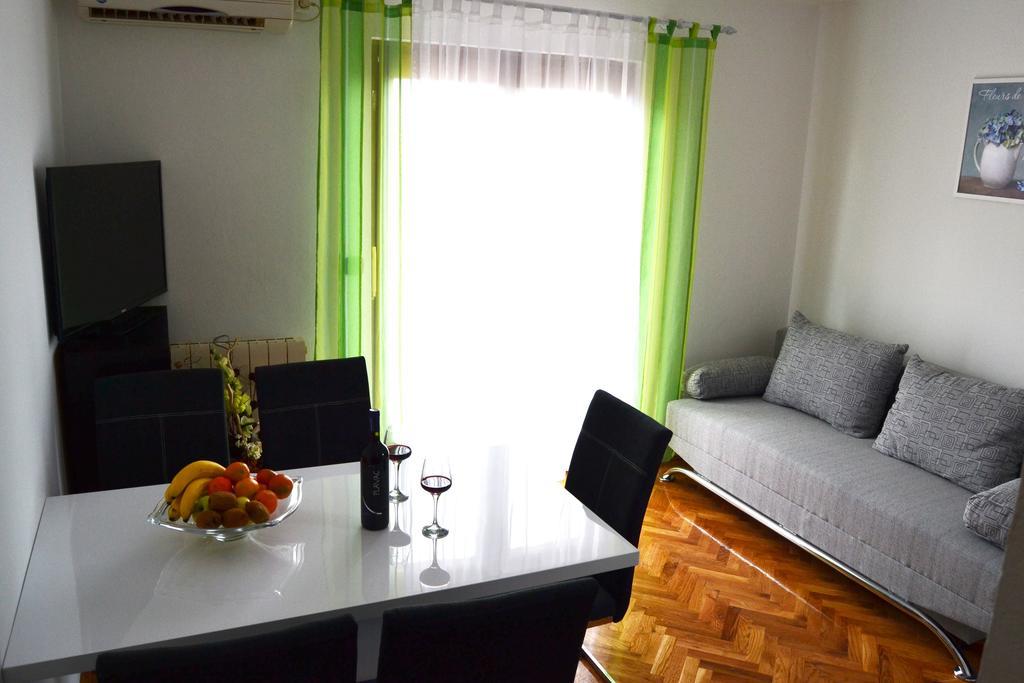 Apartments Mikulic Biograd Na Moru Eksteriør bilde